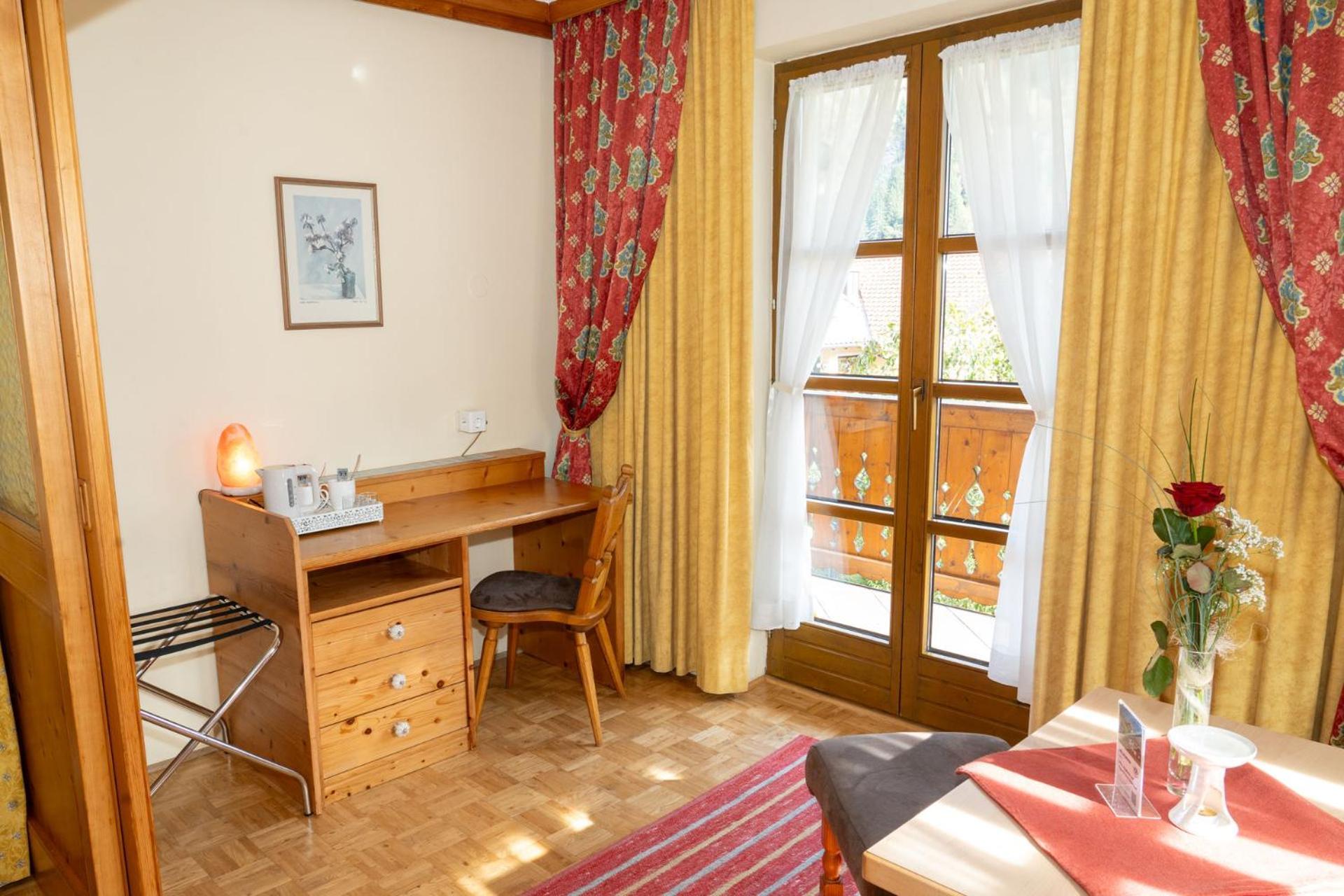 Bauernhofhotel "Die Unterbergerin" - Zimmer Mit Fruehstueck Und Ferienwohnungen In Gastein Mit Gratis Thermeneintritt Дорфгащайн Екстериор снимка