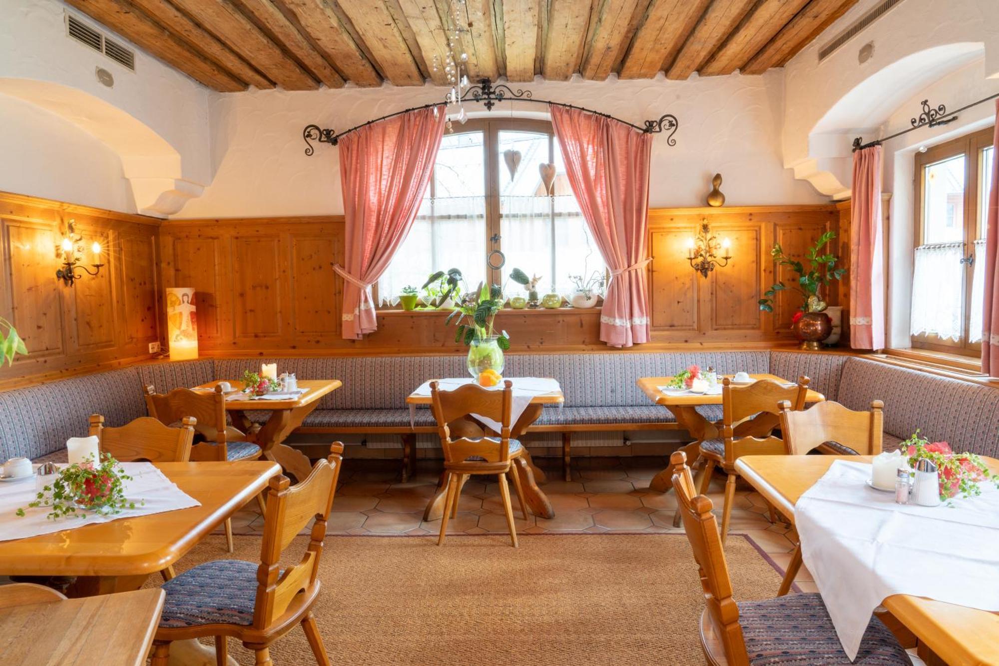 Bauernhofhotel "Die Unterbergerin" - Zimmer Mit Fruehstueck Und Ferienwohnungen In Gastein Mit Gratis Thermeneintritt Дорфгащайн Екстериор снимка