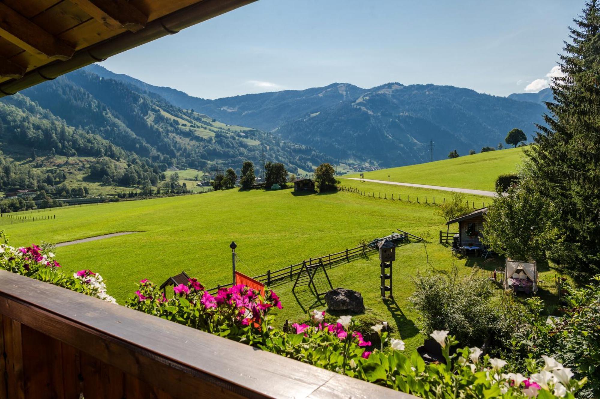 Bauernhofhotel "Die Unterbergerin" - Zimmer Mit Fruehstueck Und Ferienwohnungen In Gastein Mit Gratis Thermeneintritt Дорфгащайн Екстериор снимка