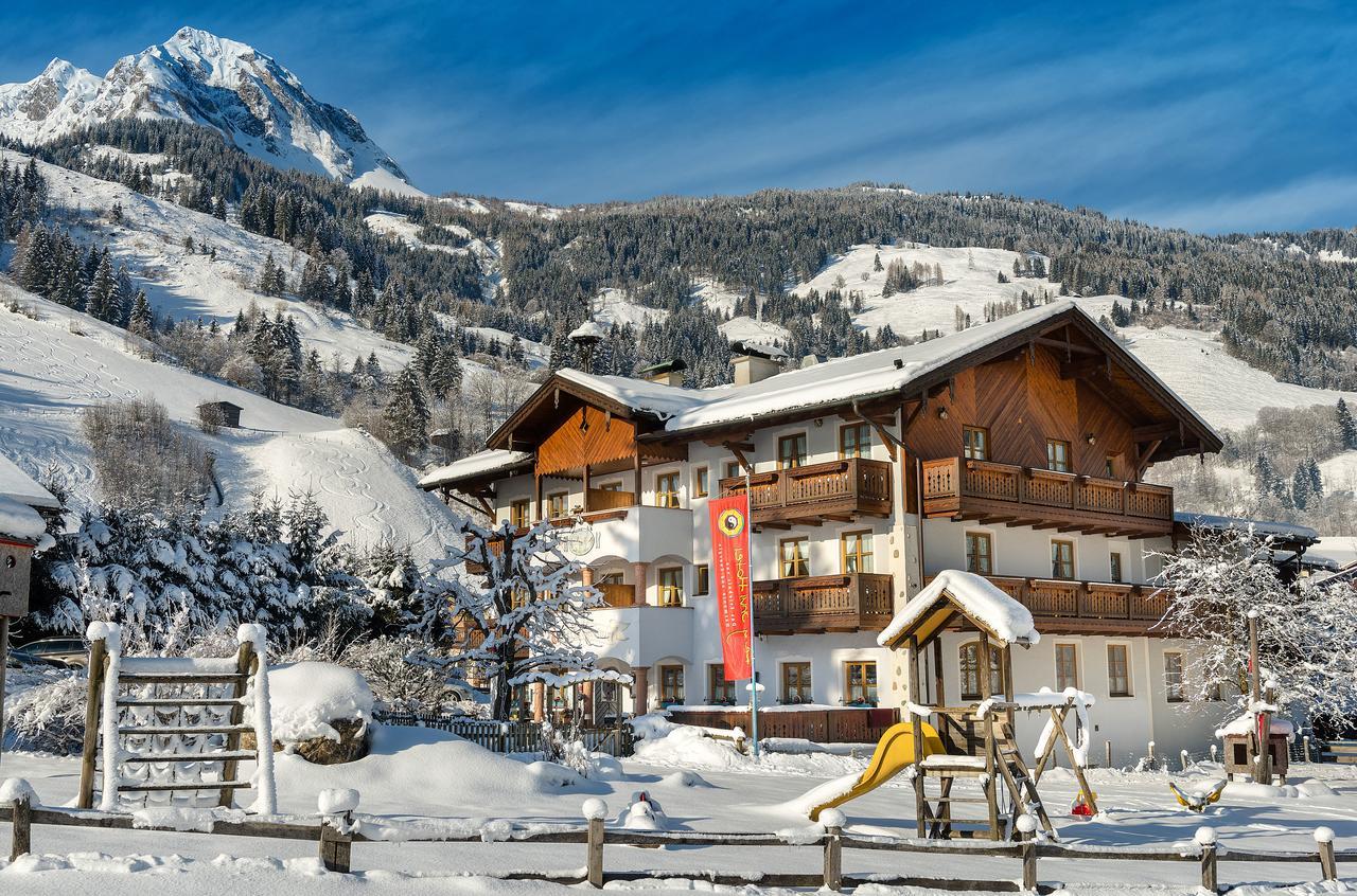 Bauernhofhotel "Die Unterbergerin" - Zimmer Mit Fruehstueck Und Ferienwohnungen In Gastein Mit Gratis Thermeneintritt Дорфгащайн Екстериор снимка